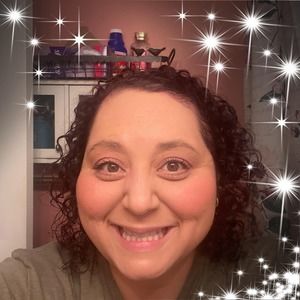 Meet your Posher, Janet